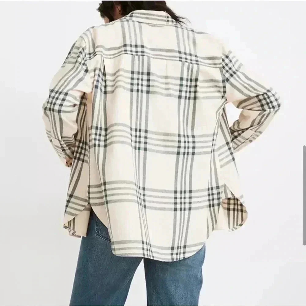 Madewell Exboyfriend Swing Shirt - Picture 3 of 8